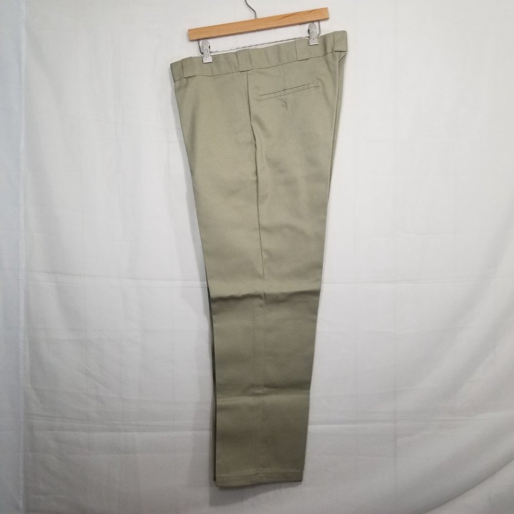 NWOT Dickies 874 Original Fit work pants khaki 38 X 32 uniform wide-tunnel loops - Picture 6 of 10